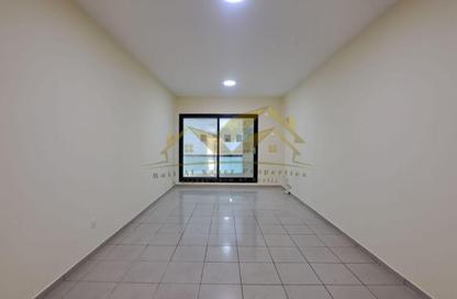 Apartment - Studio - 1 Bathroom for rent in Al Hudaiba - Bur Dubai - Dubai