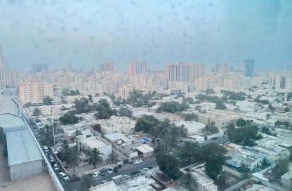 شقة - 2 غرف نوم - 2 حمامات للبيع في برج الكورنيش - طريق كورنيش عجمان - عجمان شقة - 2 غرف نوم - 2 حمامات للبيع في برج الكورنيش - طريق كورنيش عجمان - عجمان