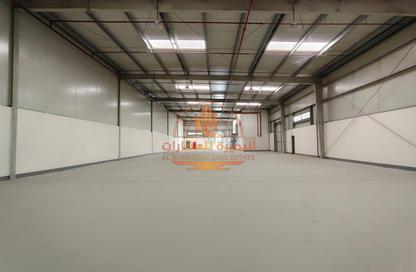 Warehouse - Studio - 2 for rent in Al Sajaa S - Al Sajaa - Sharjah