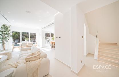Villa - 4 Bedrooms - 4 Bathrooms for rent in Springs 10 - The Springs - Dubai