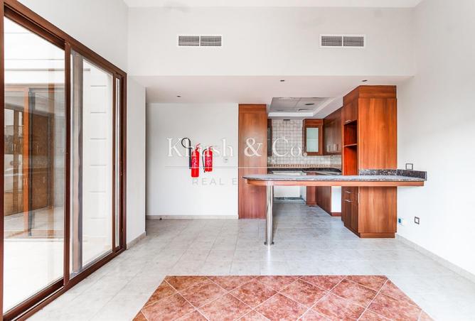 132511124 - Property Image 3