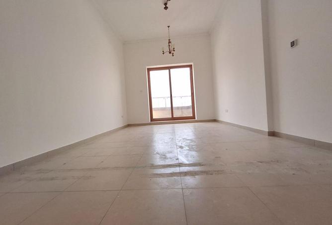 104682162 - Property Image 2