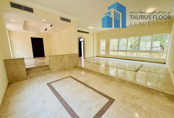 114179508 - Property Image 3