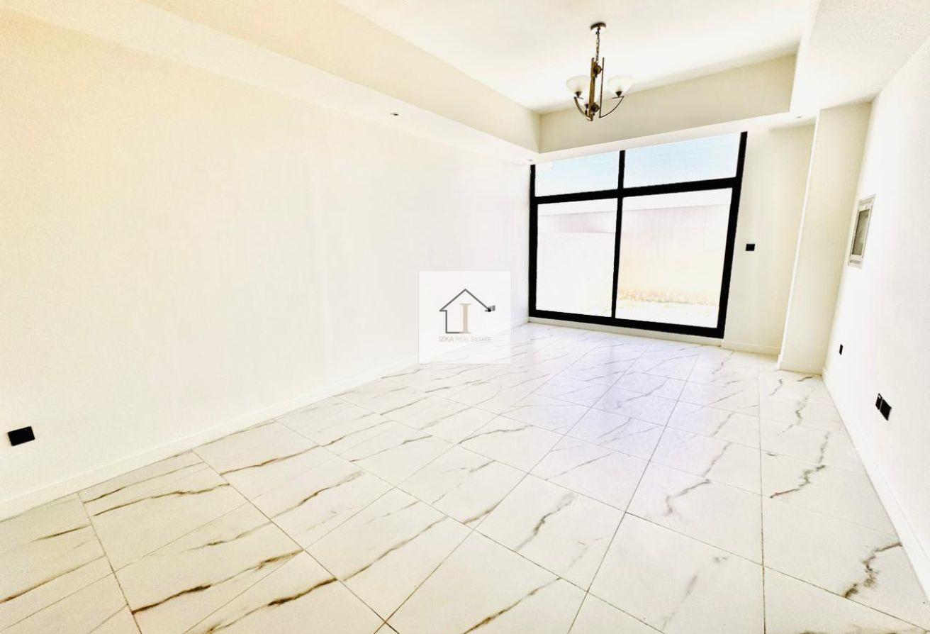 Spacious Layout | Well Maintained | Keys In Hand photo 9