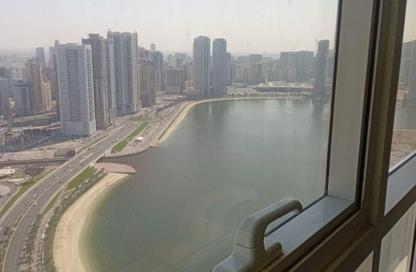 Apartment - 3 Bedrooms - 4 Bathrooms for rent in Al Khan Corniche - Al Khan - Sharjah