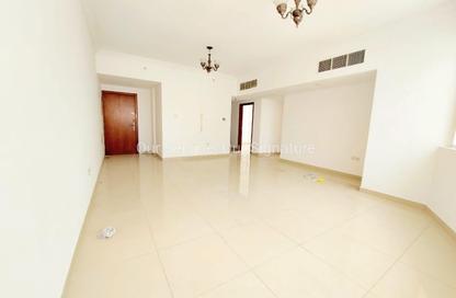 Apartment - 2 - 2 for rent in New Al Taawun Road - Al Taawun - Sharjah