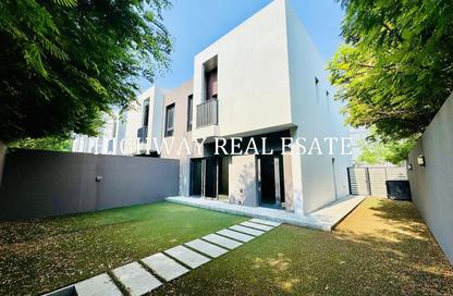 Townhouse - 3 - 4 for rent in Sarab 1 - Aljada - Sharjah