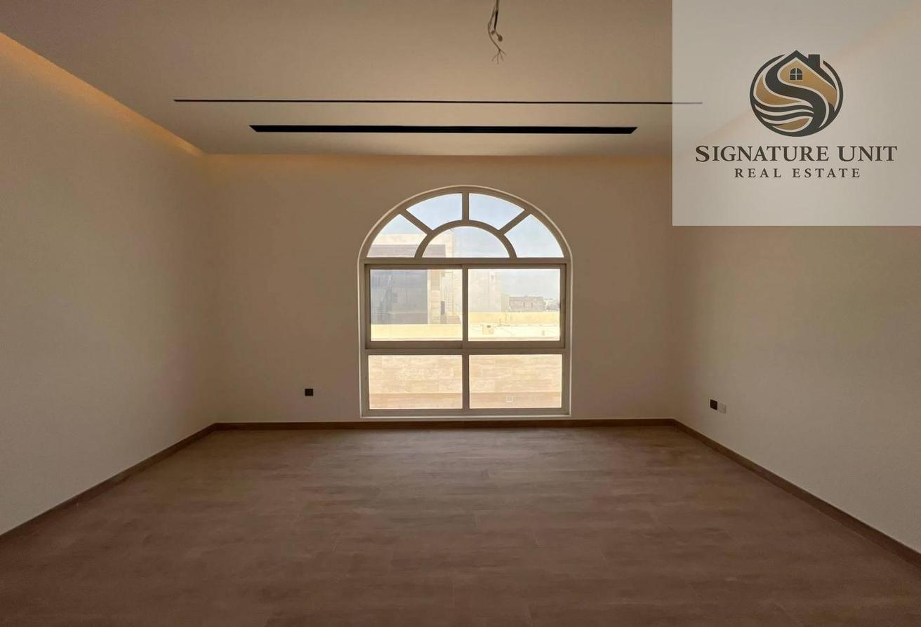 High-End Brand-New 5-BR + Maid’s Room Villa photo 15