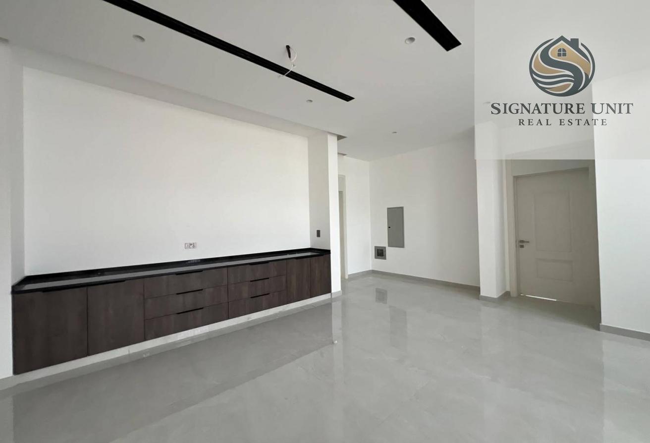 High-End Brand-New 5-BR + Maid’s Room Villa photo 21