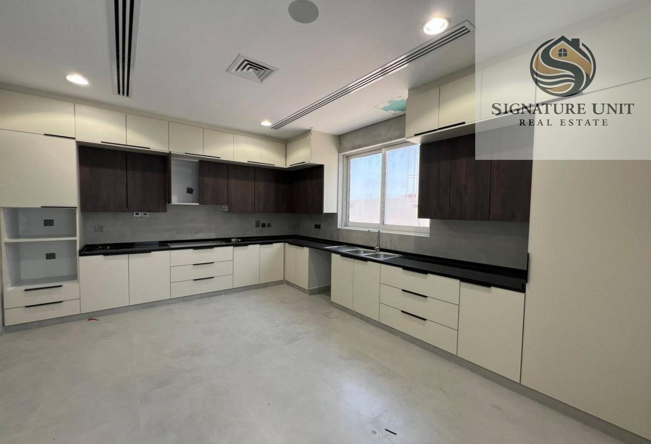 High-End Brand-New 5-BR + Maid’s Room Villa photo 22