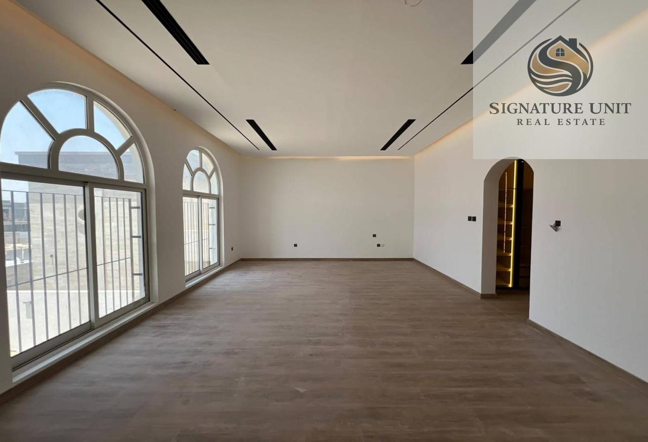 High-End Brand-New 5-BR + Maid’s Room Villa photo 12
