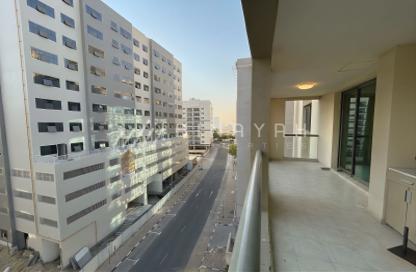 Apartment - 2 - 3 for rent in Ruby Residence - Dubai Silicon Oasis - Dubai