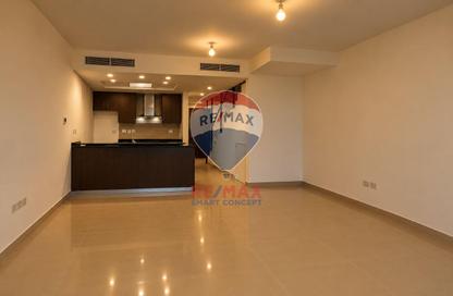 Townhouse - 2 - 3 for rent in Contemporary Style - Al Reef Villas - Al Reef - Abu Dhabi