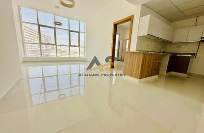 Apartment - 2 - 3 for rent in Burj Alkhair Dubai - Arjan - Dubai