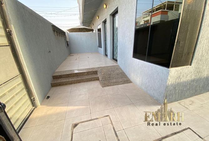 144171408 - Property Image 2