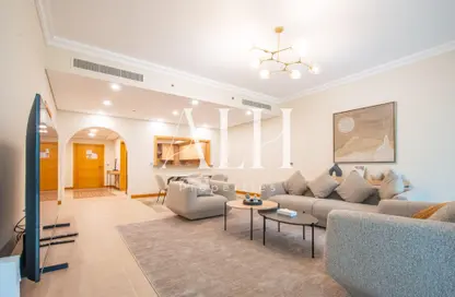 شقة - 2 غرف نوم - 4 حمامات للايجار في الحلاوي - مساكن شور لاين - نخلة جميرا - دبي