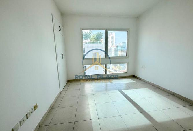 68294627 - Property Image 3