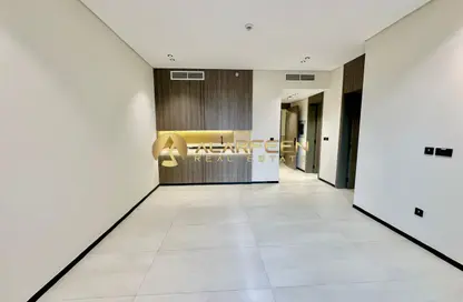 Apartment - 1 Bedroom - 2 Bathrooms for rent in Emerald Vision Tower - Jumeirah Village Triangle - Dubai