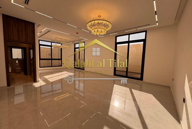 104246262 - Property Image 3
