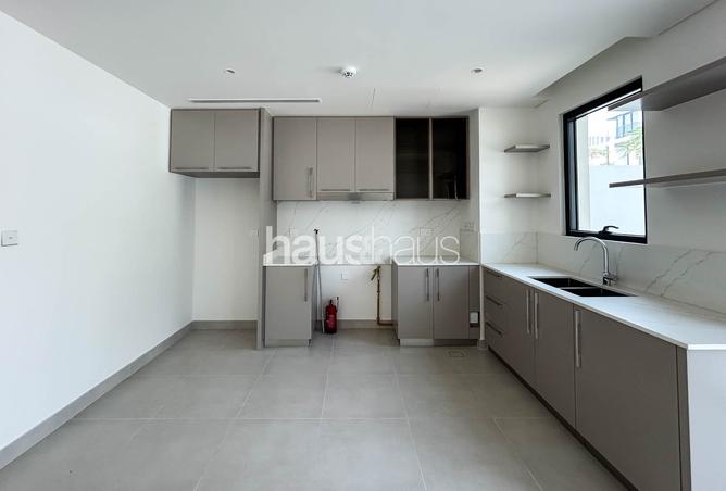 123826730 - Property Image 3