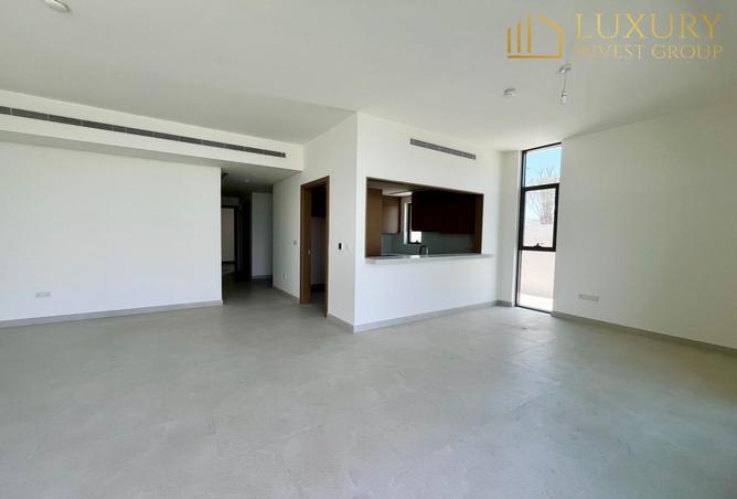 98249328 - Property Image 3