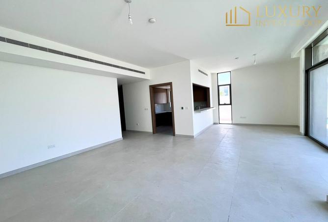 98249328 - Property Image 2