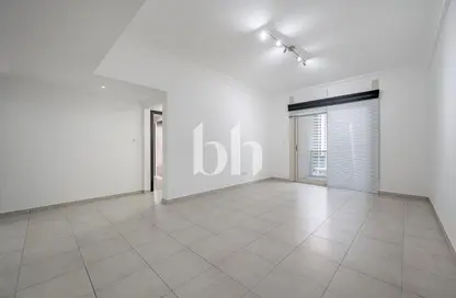 Apartment - 2 Bedrooms - 2 Bathrooms for rent in Lake Shore Tower - JLT Cluster Y - Jumeirah Lake Towers - Dubai