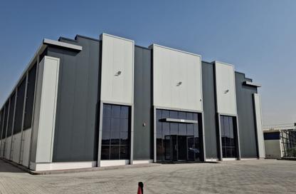 Warehouse - Studio - 2 for rent in Umm Al Thuoob - Umm Al Quwain