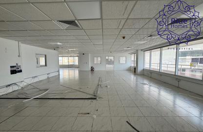 Office Space - Studio - 1 Bathroom for rent in Al Badaa Street - Al Badaa - Dubai