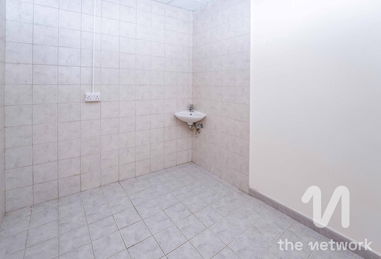 Spacious 3 Bedroom | Prime Location | Large Layout photo 16