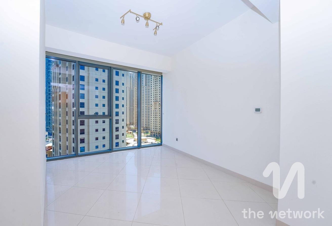 Spacious 3 Bedroom | Prime Location | Large Layout photo 15