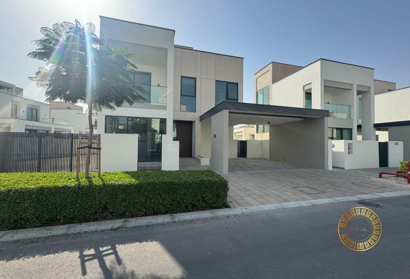 4 BEDROOM | STAND ALONE | FAMILY LIVING photo 12