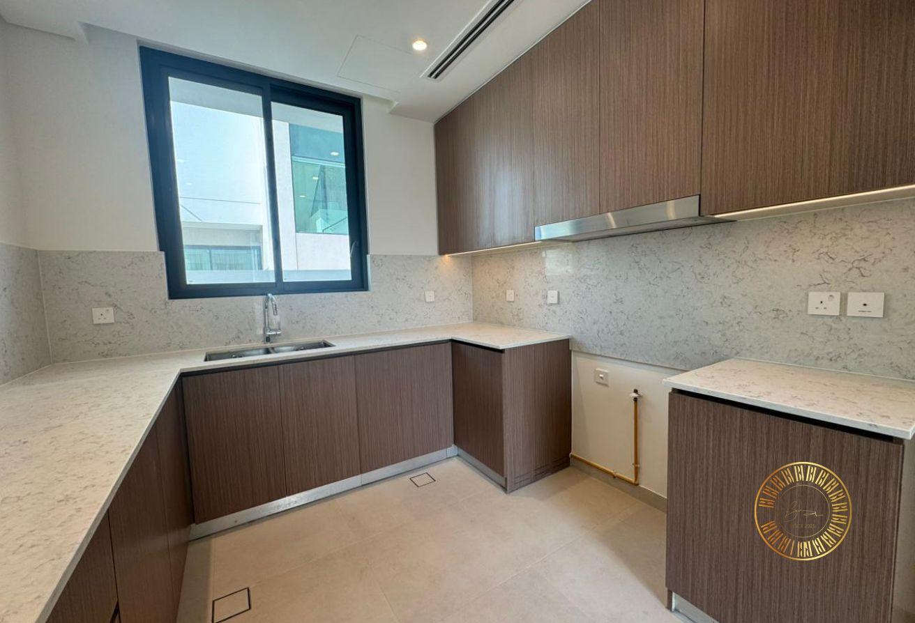 4 BEDROOM | STAND ALONE | FAMILY LIVING photo 15