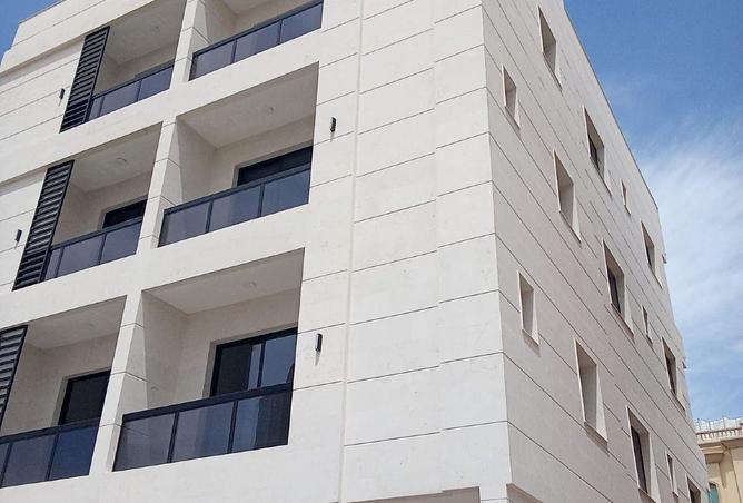 87027404 - Property Main Image