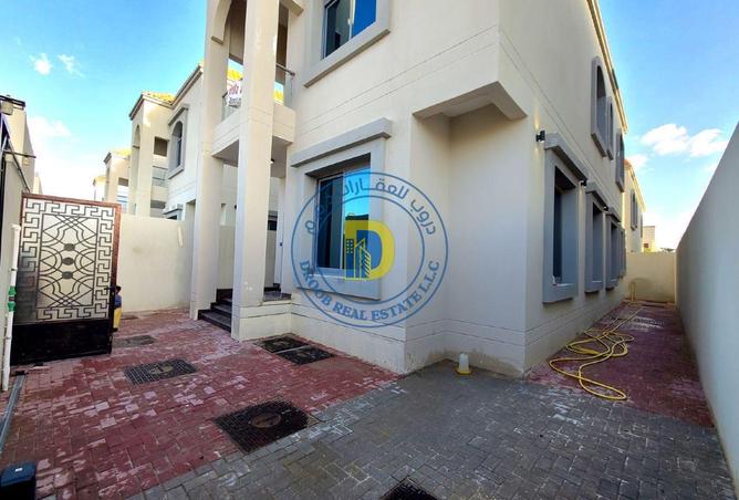 70270878 - صورة العقار 3