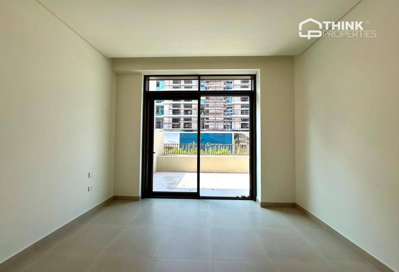 Biggest Layout | Canal Pool View | Vacant photo 8