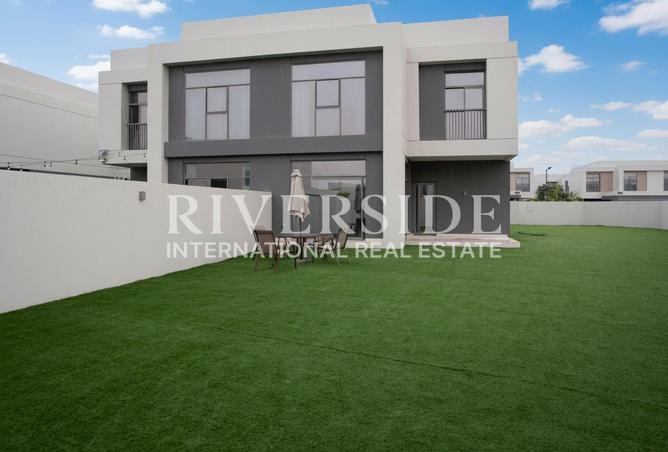 قطعة أرض ضخمة | خالية | ذات مناظر طبيعية