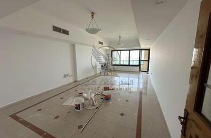 Apartment - 3 - 4 for rent in Jamal Abdul Nasser Street - Al Majaz - Sharjah