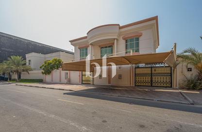 Villa - 5 - 6 for rent in Umm Suqeim 2 Villas - Umm Suqeim 2 - Umm Suqeim - Dubai