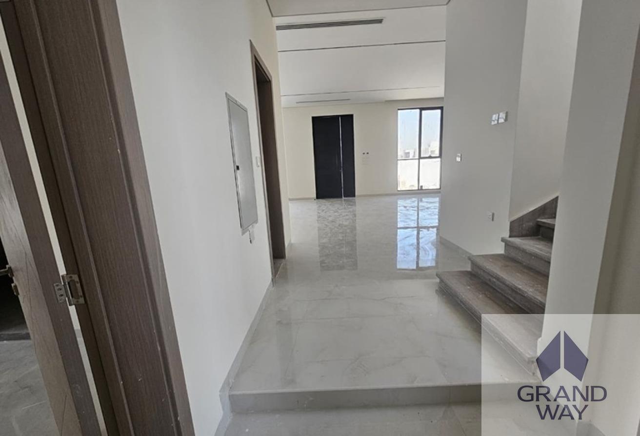 Well-Maintained 4BR Villa | Spacious I Great Value photo 10