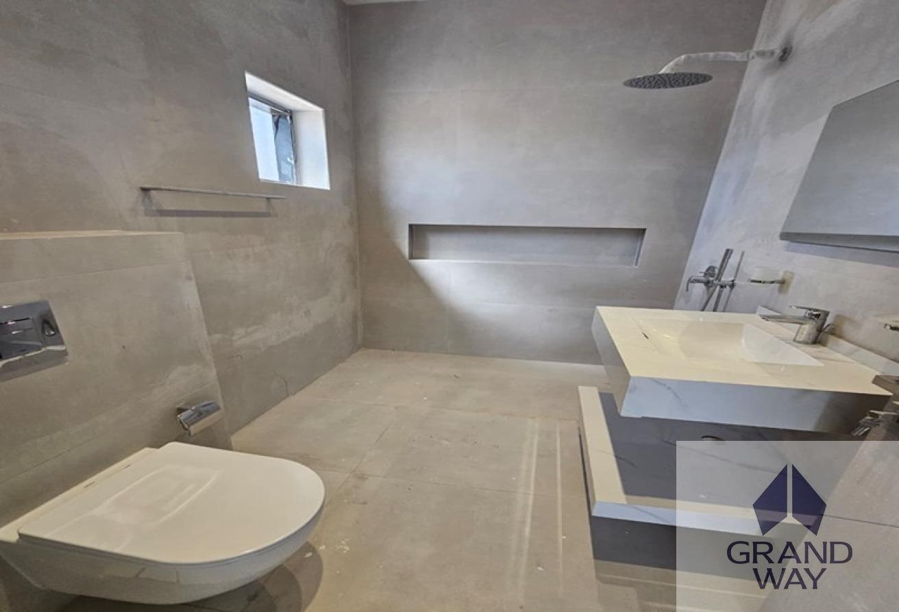 Well-Maintained 4BR Villa | Spacious I Great Value photo 20