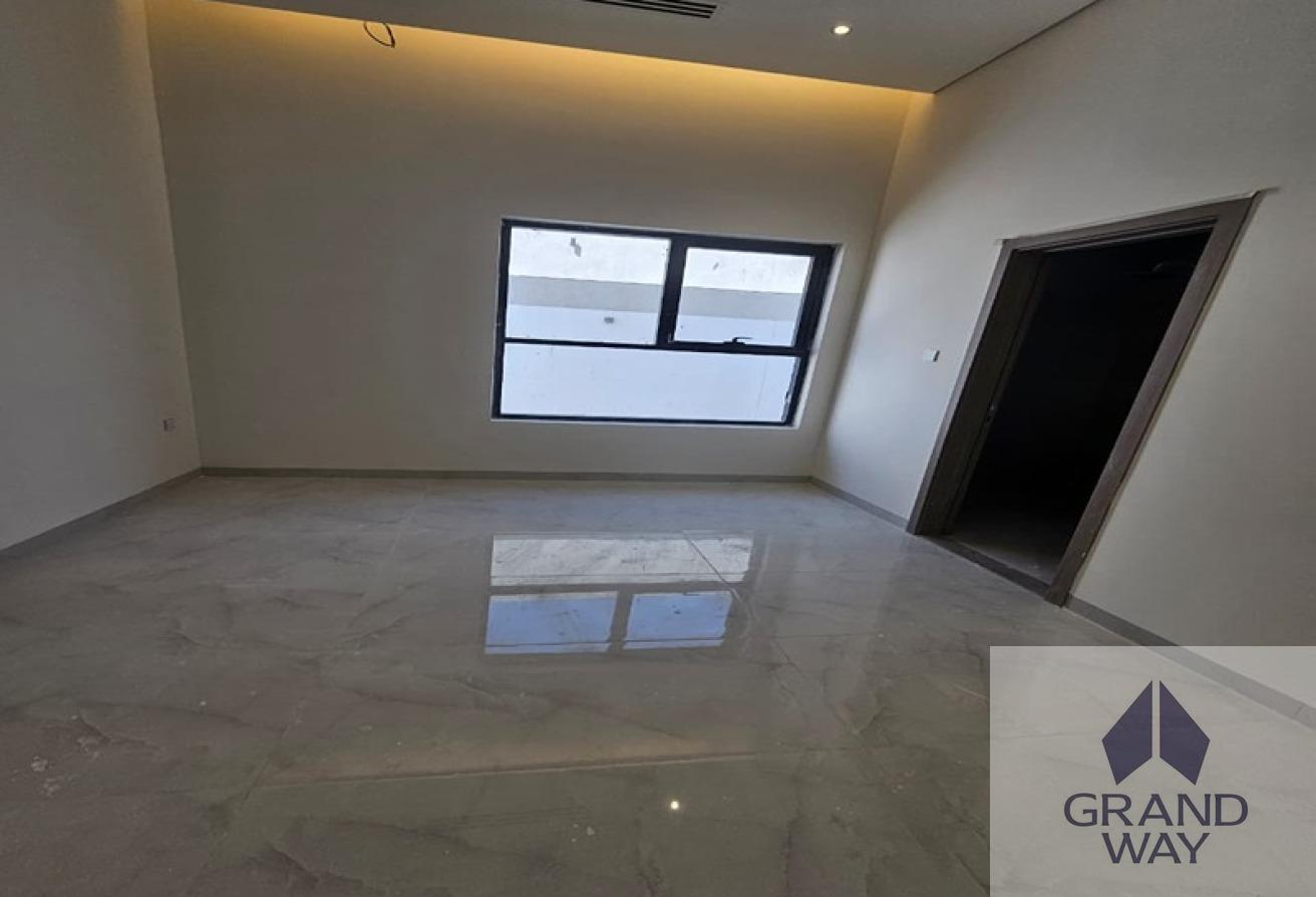 Well-Maintained 4BR Villa | Spacious I Great Value photo 4