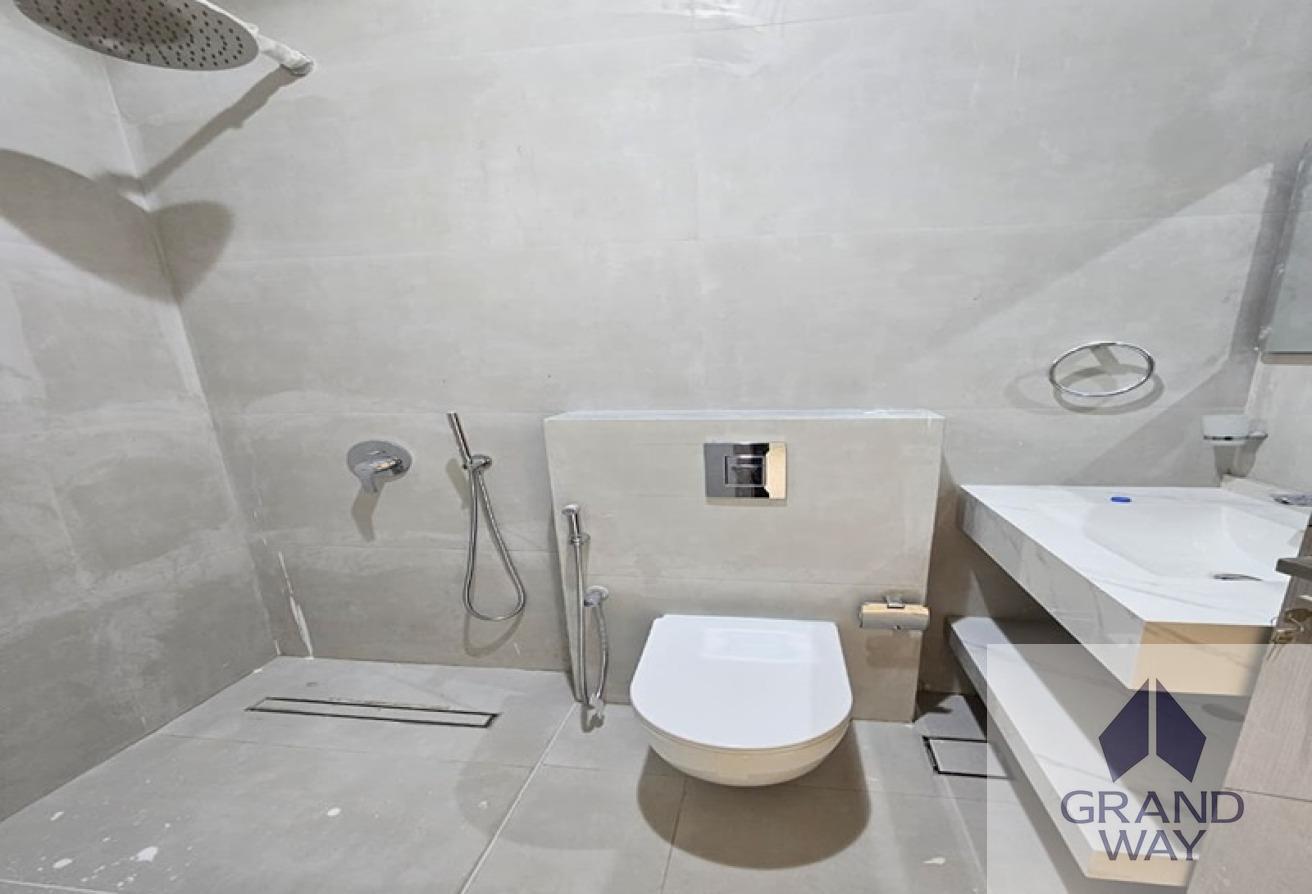 Well-Maintained 4BR Villa | Spacious I Great Value photo 13