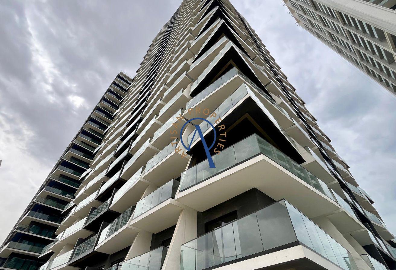 FURNISHED | MULTIPLE VIEWS | CALL NOW photo 17