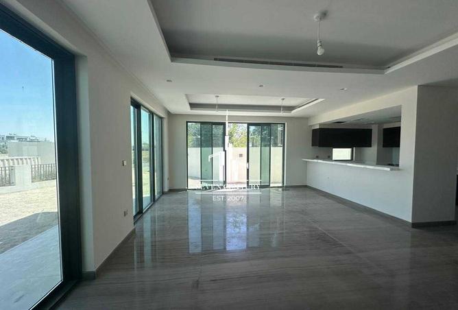 16035321 - Property Image 2