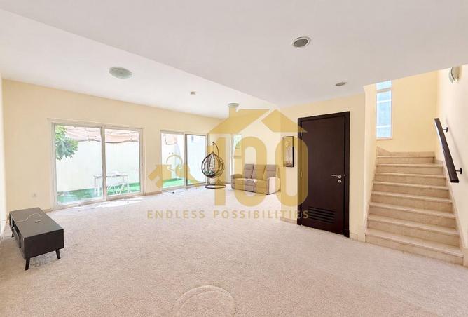 3 BR + Maid Room | Back to Back Corner Villa