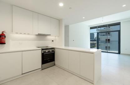 Apartment - 2 - 2 for sale in Cubix Residences - District 12 - Jumeirah Village Circle - Dubai