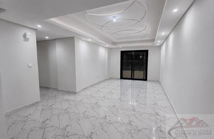 Apartment - 2 - 3 for rent in Al Thani Muwaileh - Muwaileh Commercial - Sharjah Apartment - 2 - 3 for rent in Al Thani Muwaileh - Muwaileh Commercial - Sharjah