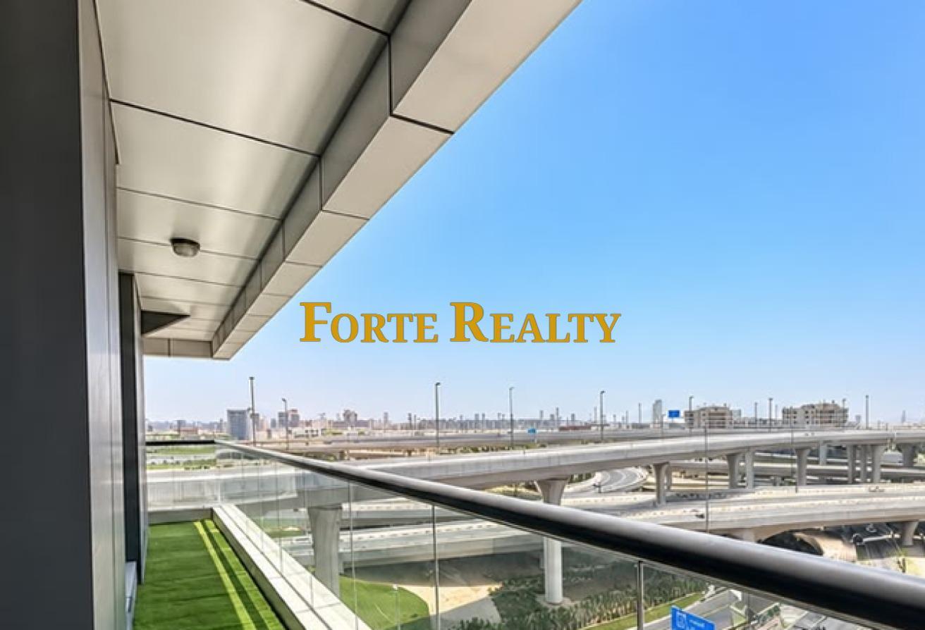 2-Bedroom Apartment | Private Balcony | 2 Cheques photo 6