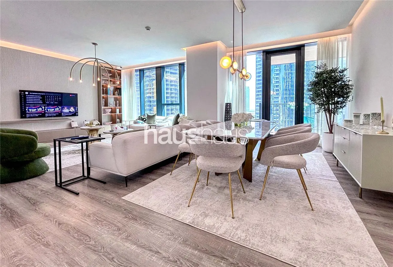 136557946 - Property Main Image